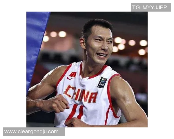 李根的篮球之路：从青涩少年到职业球员的成长与挑战