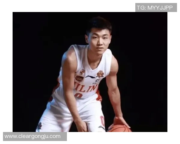 高诗岩:从篮球新星到职业生涯的辉煌蜕变之路 高诗岩:从篮球新星到职业生涯的辉煌蜕变之路