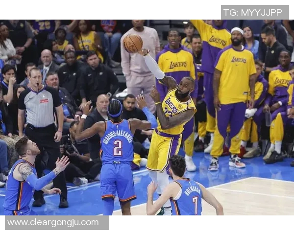 2020年10月3日湖人与热火激战NBA总决赛精彩回顾与赛后分析 2020年10月3日湖人与热火激战NBA总决赛精彩回顾与赛后分析